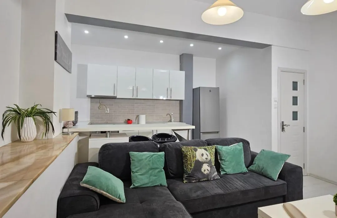 White Apartment By Hilton II-1